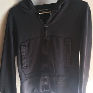 Norma Kamali M black hoodie zip up